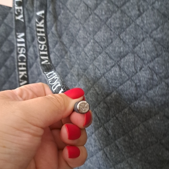 NWT BADGLEY MISCHKA QUILTED HOODIE PULLOVER - Picture 6 of 7